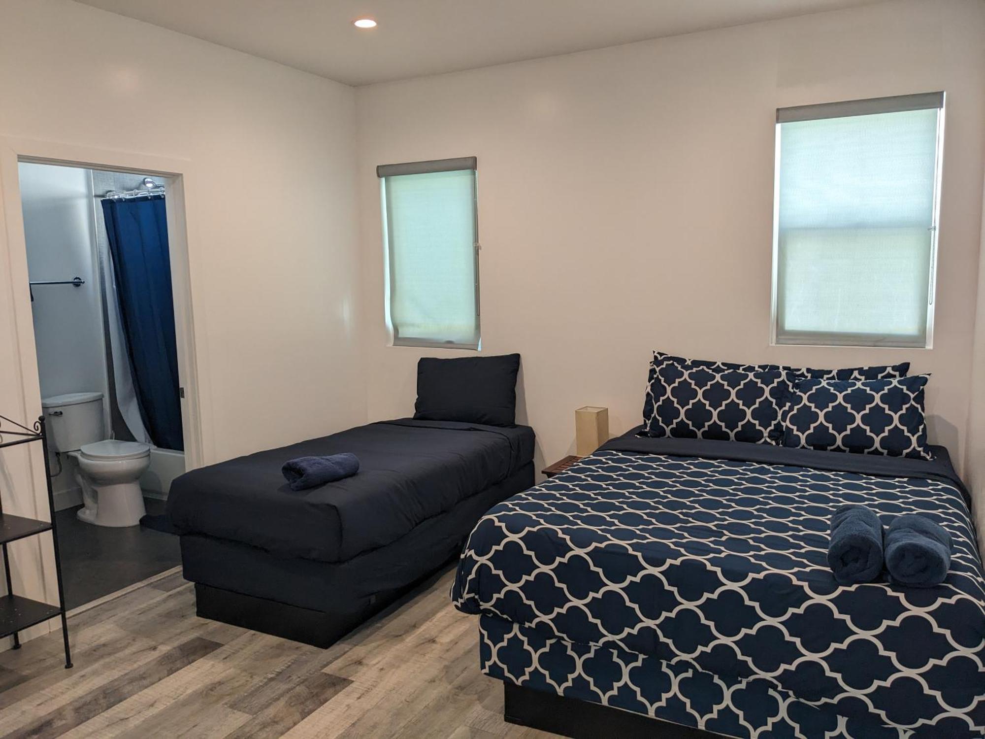 Cheerful 4Br Home With Parking In East Hollywood Лос Анджелис Екстериор снимка